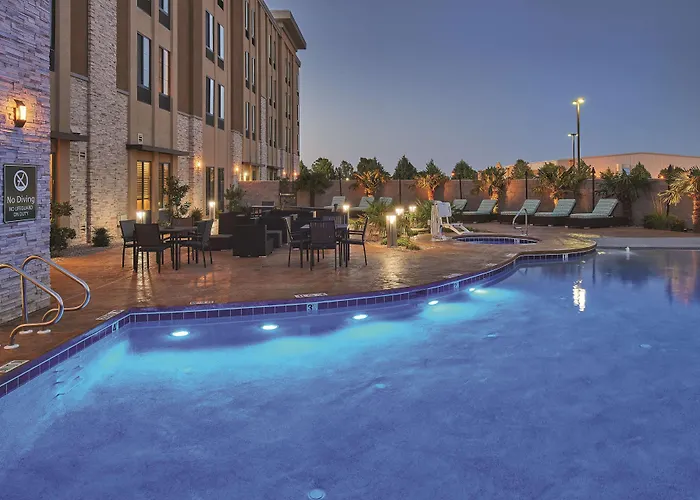 La Quinta By Wyndham Carlsbad