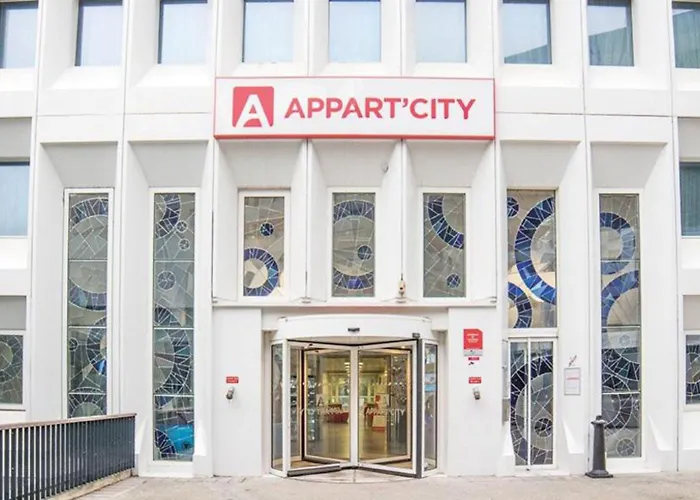 Appart'City Paris Vélizy