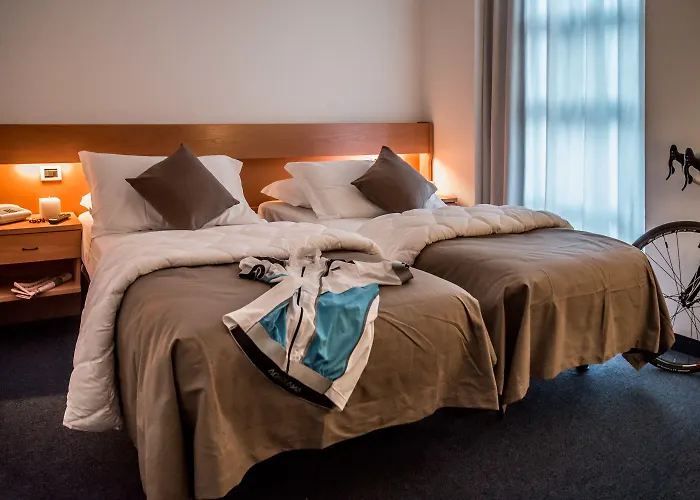 Fly Bike Hotel