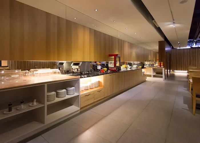 麗馨商旅七賢館
