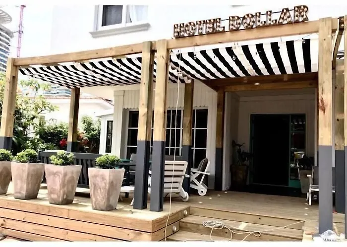 Hotel Dollar