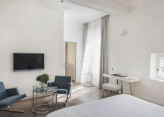 Hôtel de Tourrel, Saint Rémy de Provence, a Member of Design Hotels