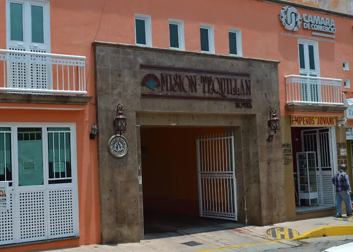 Hotel La Rienda Mision Tequillan