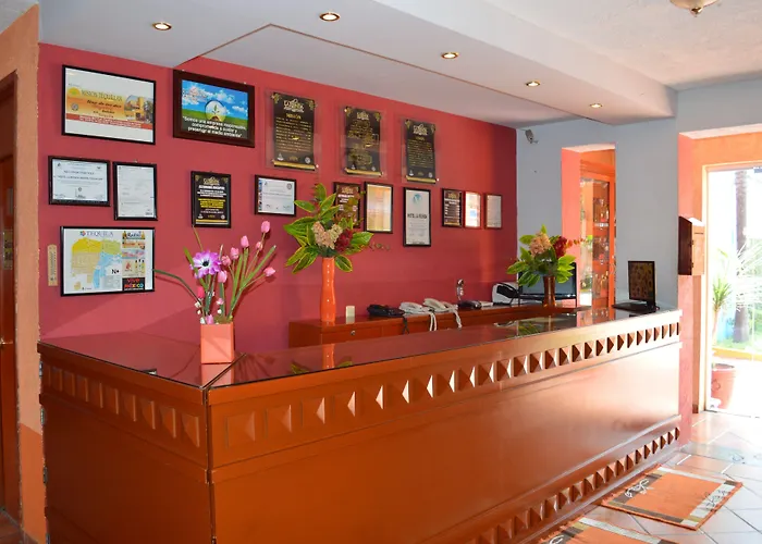 Hotel La Rienda Mision Tequillan