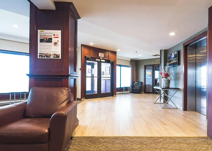 Sinbads Hotel & Suites