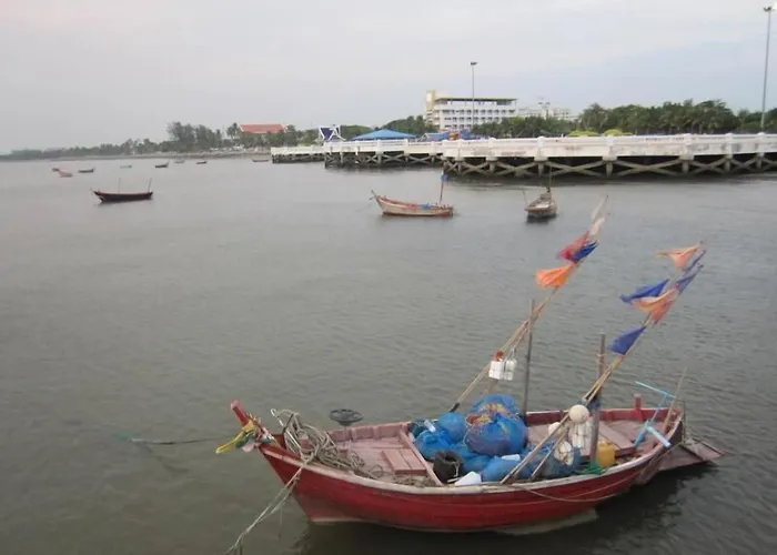 Na Na Chart Bangsaen