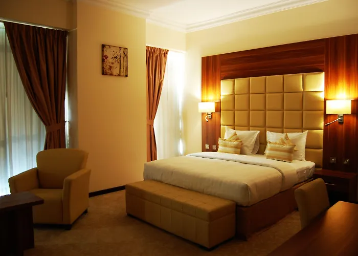 Golden Ocean Hotel