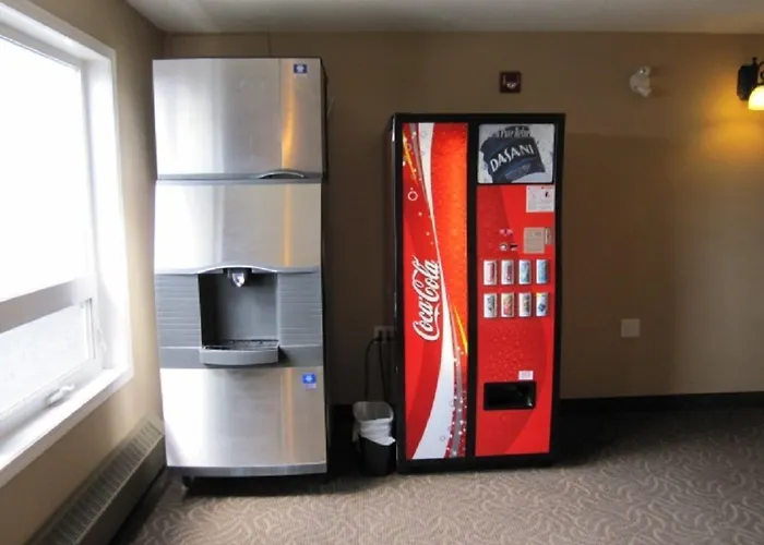Misty Mountain Inn & Suites