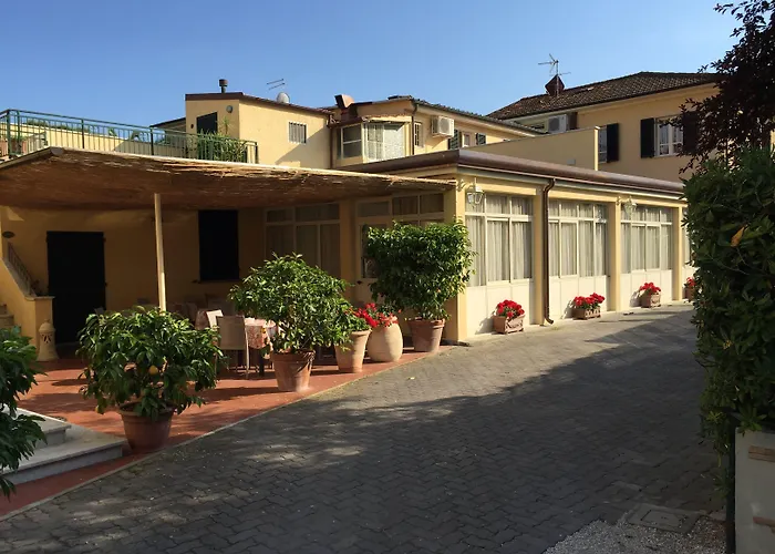 Hotel Verdesolemare