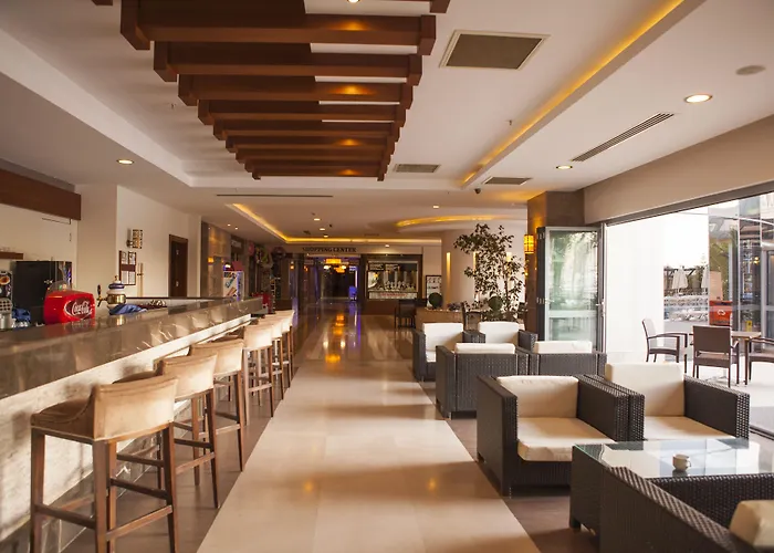 Diamond Beach Hotel & Spa