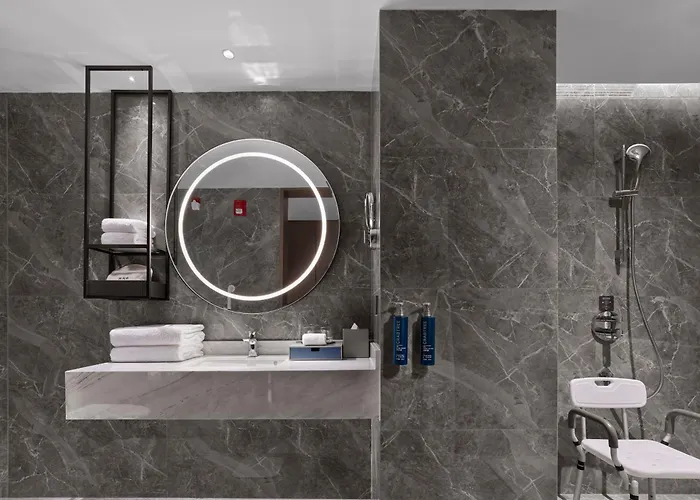 Doubletree By Hilton Yantai Golden Coast Hotel&Suites