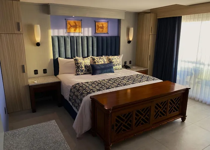 Hotel Hblue Malecon