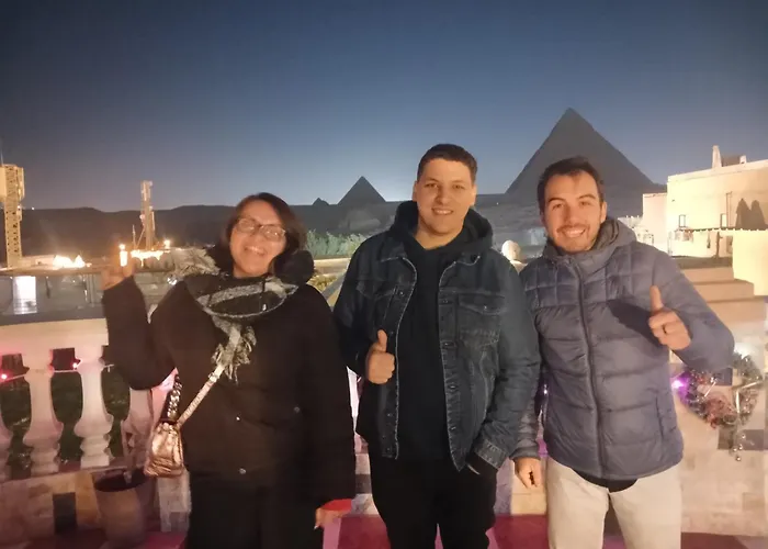 Royal Pyramids Guesthouse