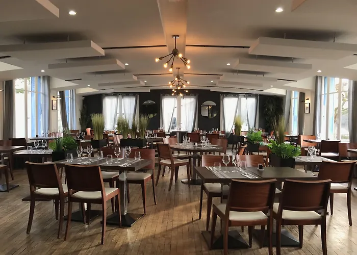 Logis Hotel & Restaurant - Les Bords De Seine