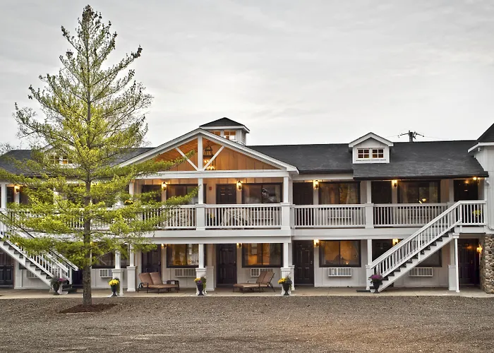 Maxwell Mansion Hotel