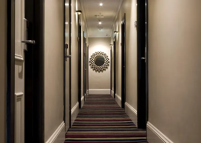 Hotel Challis Potts Point