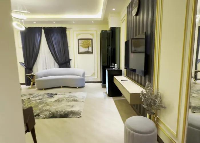 Le Aura Grand - Luxury Smart Hotel In Lahore By Urban Homes