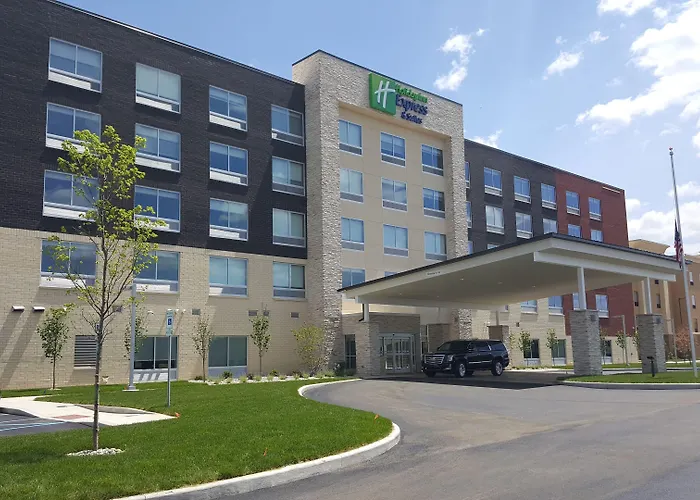 Holiday Inn Express & Suites Toledo West By Ihg