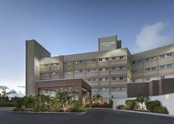 Courtyard By Marriott Nassau Downtown/Junkanoo Beach