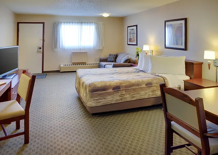 Nova Inn Kindersley