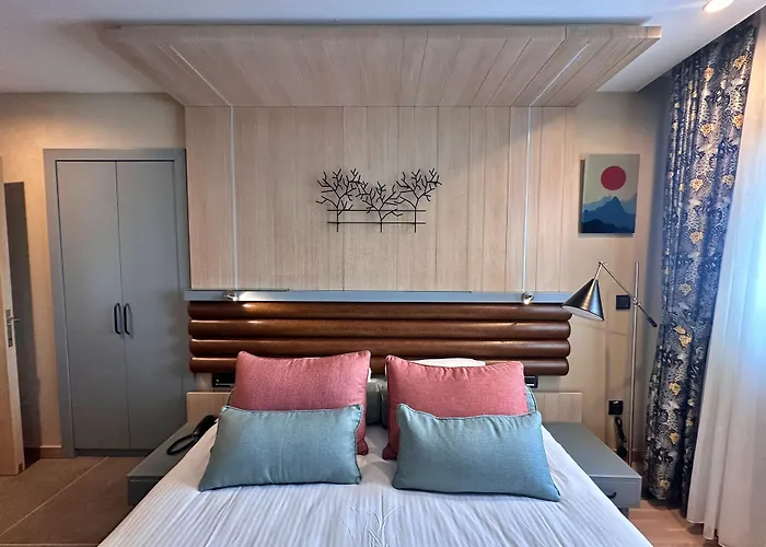 Hotel Sapphire