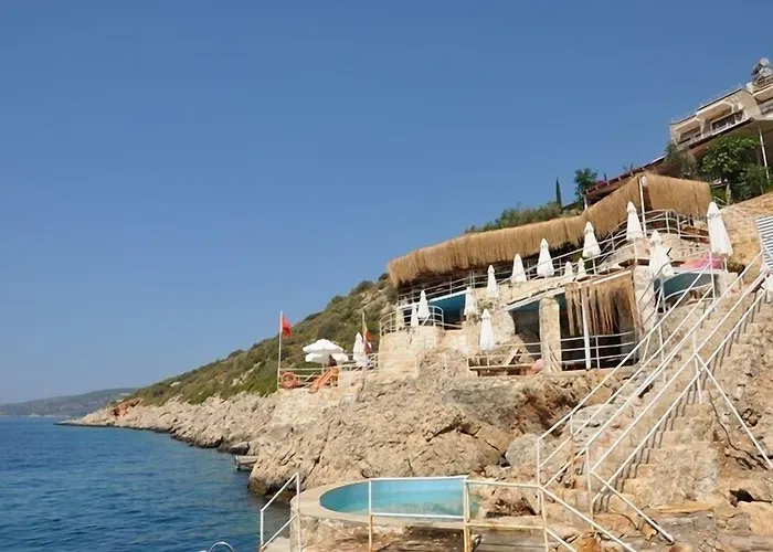 Caretta Hotel