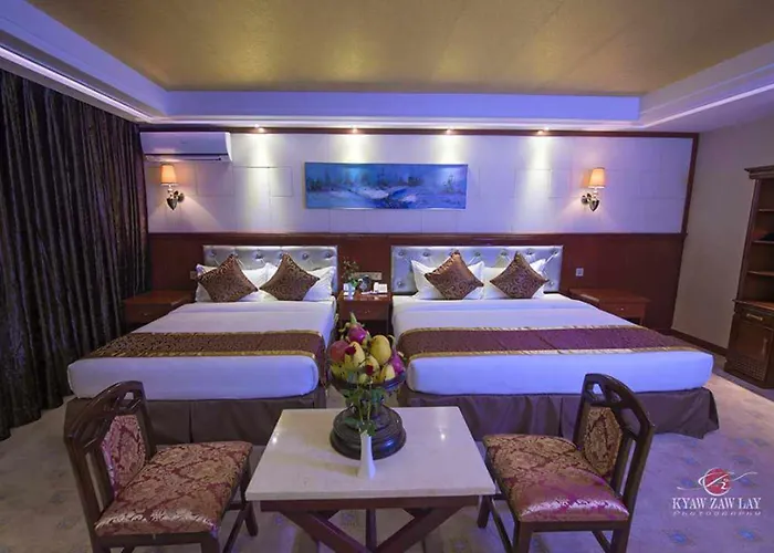 Star World Hotel