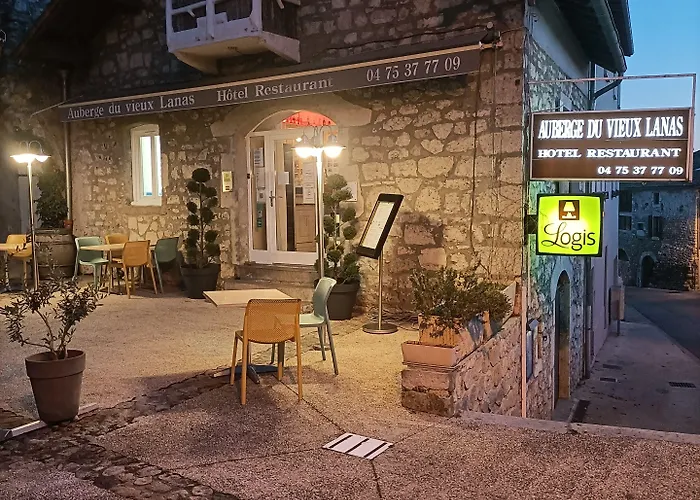 Auberge Du Vieux Lanas Logis Hotel Restaurant