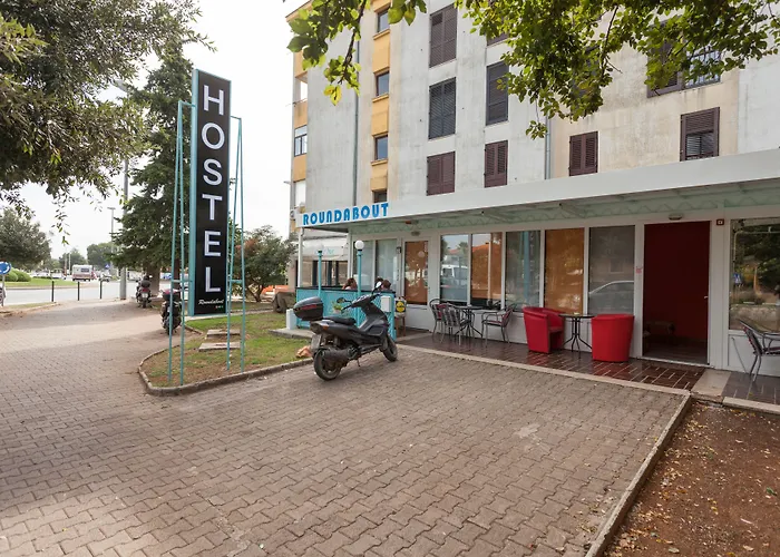 Roundabout Hostel - Hostel
