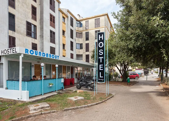 Roundabout Hostel - Hostel
