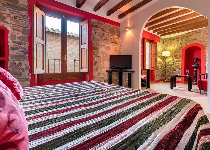 Hotel Cal Llop