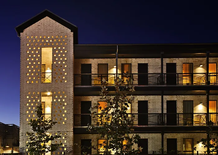 Cavalry Court, By Valencia Hotel Collection