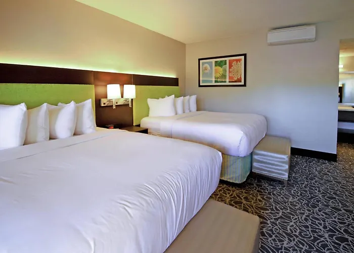 El Sendero Inn, An Ascend Collection Hotel