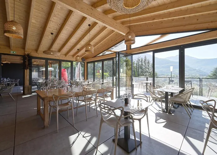 Hôtel Restaurant Le Repère