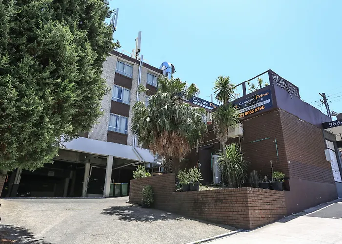 Little Coogee Hotel