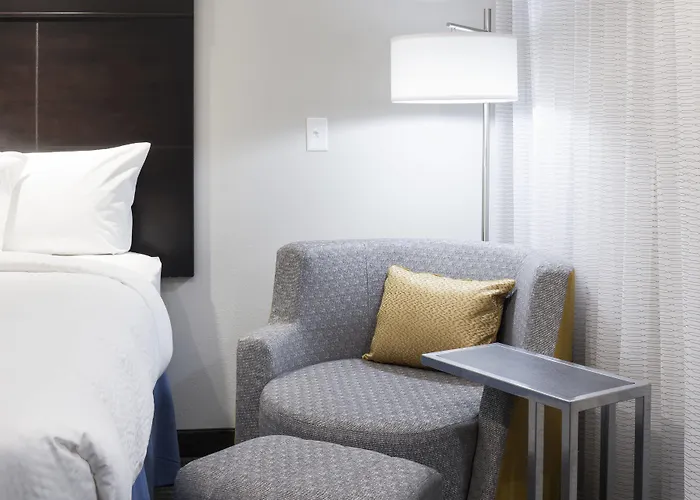 Courtyard By Marriott Dallas Plano/Richardson
