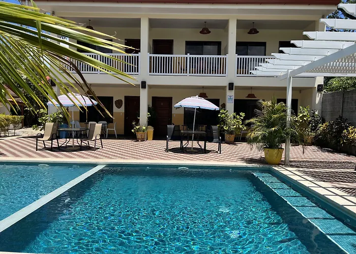 Cabinas El Colibri, Apart Hotel