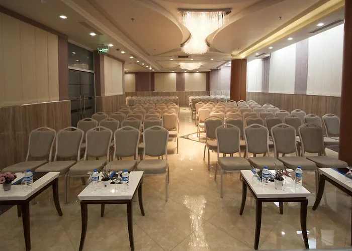Forum Suite Otel