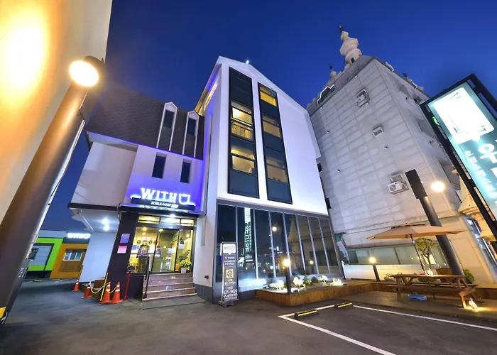 With U Hotel & Guesthouse