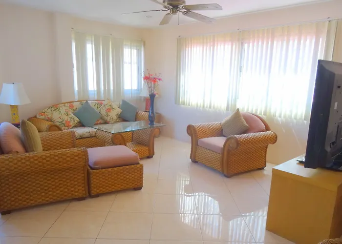 Butterfly Garden Boutique Residence By Luxury View Ex Lg Apts And Villas, A Lifestyle Destination 1 To 3 Bedroom Units 110 To 190 Sqmtr, 2 Full Bathrooms, Rain Shower, Complete Kitchen, Free Fast Fiber Wifi, 55" Smart Tvs, 24-7 Staff, Spa Bath, Free