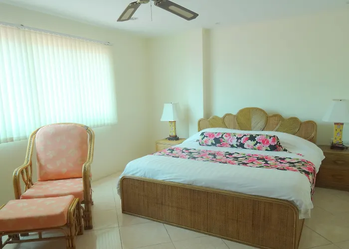 Butterfly Garden Boutique Residence By Luxury View Ex Lg Apts And Villas, A Lifestyle Destination 1 To 3 Bedroom Units 110 To 190 Sqmtr, 2 Full Bathrooms, Rain Shower, Complete Kitchen, Free Fast Fiber Wifi, 55" Smart Tvs, 24-7 Staff, Spa Bath, Free