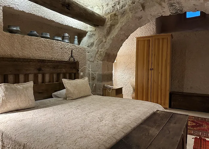 Kistar Cave Hotel