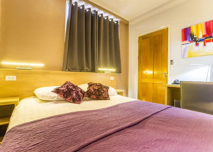 Q-Inn Boutique Hotel