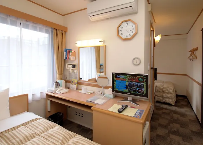 Toyoko Inn Okinawa Naha Asahibashi Ekimae