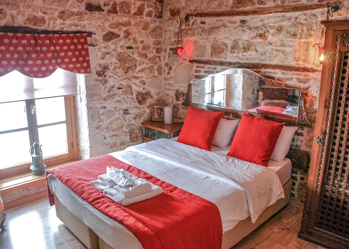 Foca Antik Otel