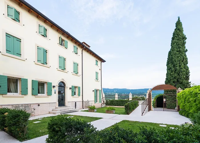 Hotel Villa Moron