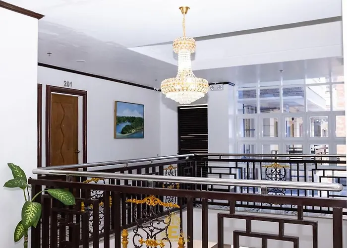 Empress Island Hotel