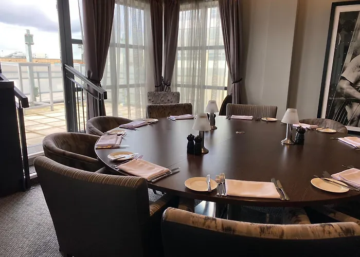 Hotel Indigo - Cardiff By Ihg
