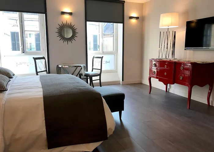 LOGIS Hotel-Restaurant Le Relais d'Aligre