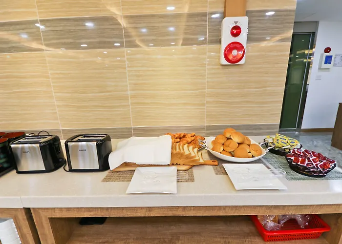 Lion Hotel
